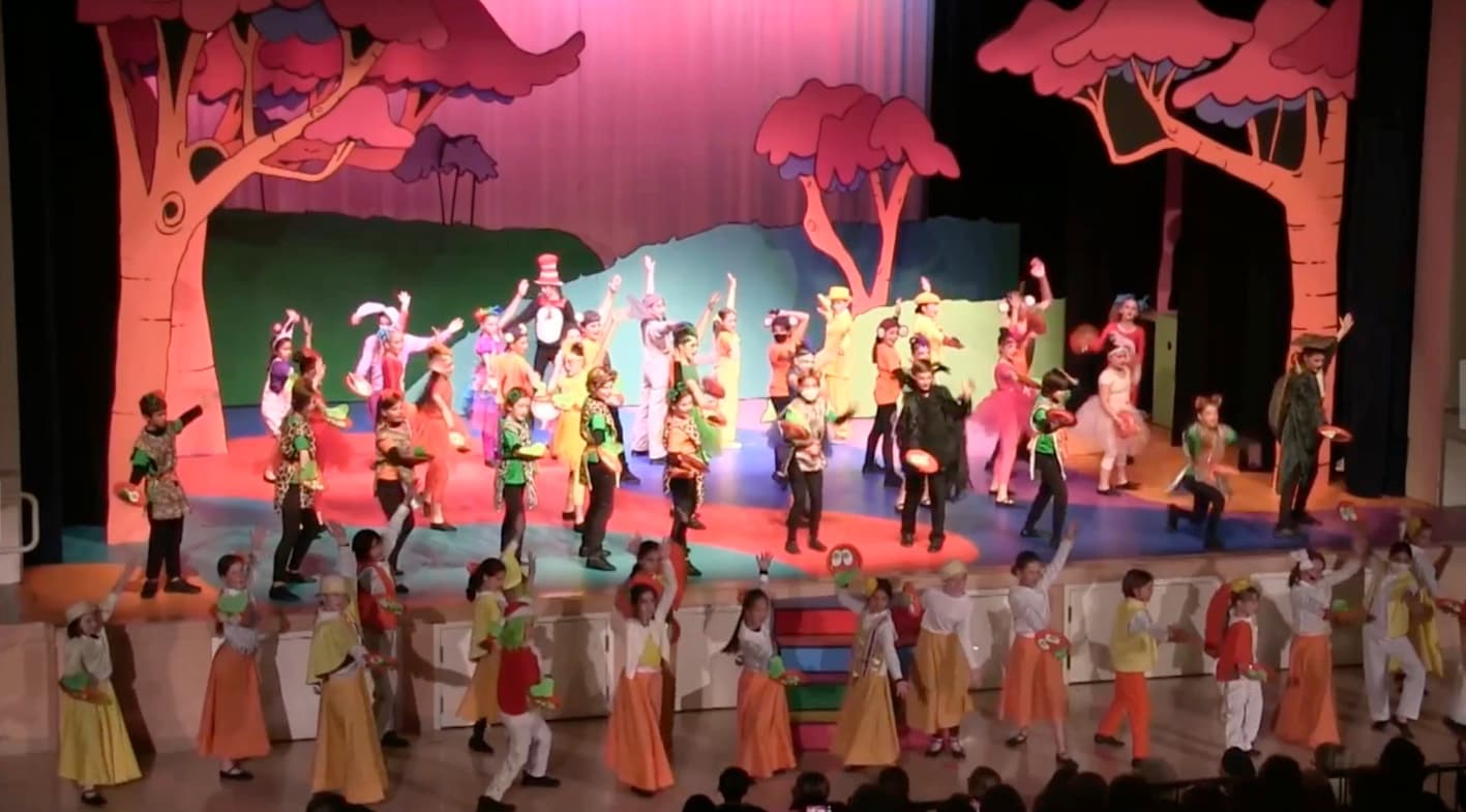Oak Knoll Seussical Jr | Night 1 Show 1